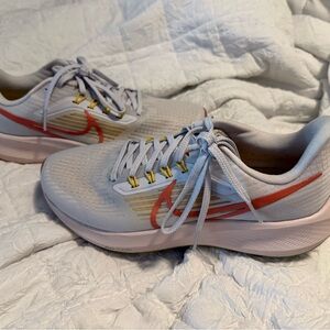Women’s Nike Air Zoom